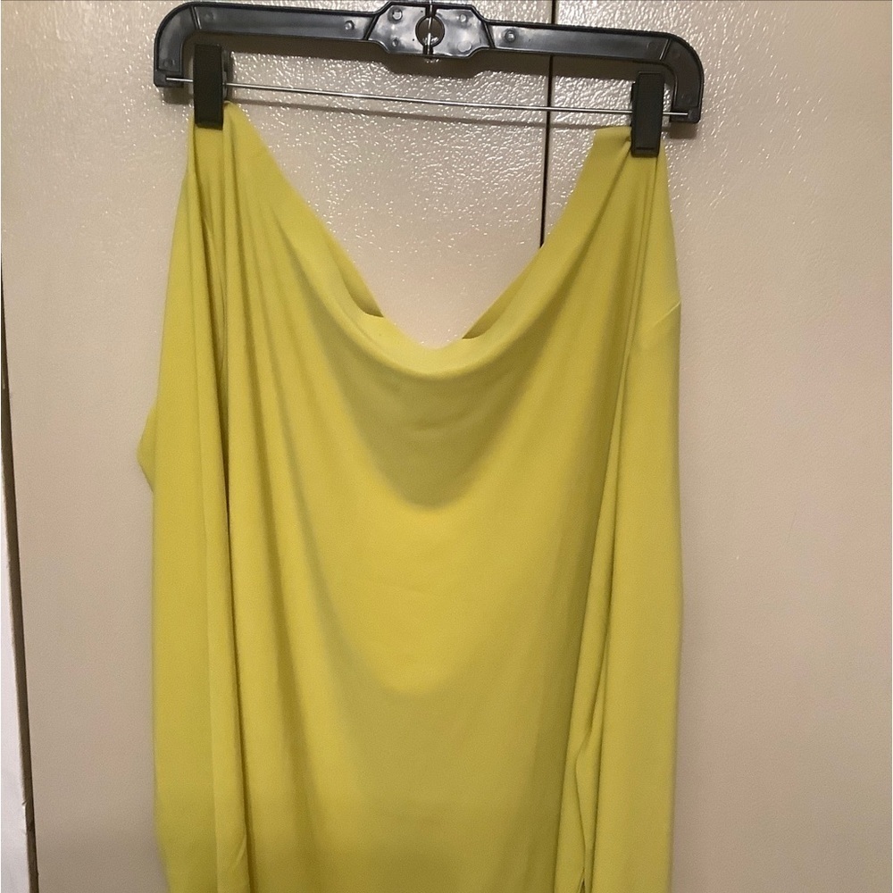 Norma Kamali Long Sleeve Drop Shoulder Top - Picture 4 of 13